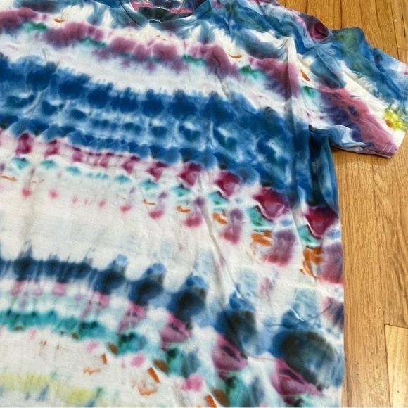 Hand tie dyed tshirt cosmic egg psychedelic kaleidoscope vneck 2XL blue - Picture 2 of 8